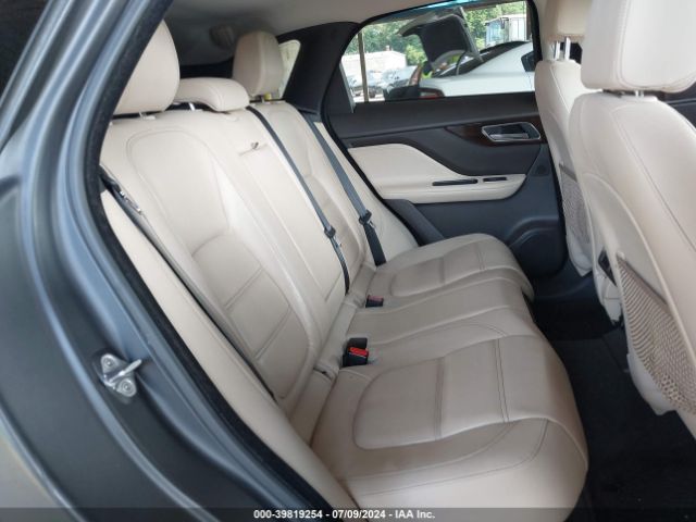 SADCK2BV4HA074608 Jaguar F-pace 35t Prestige