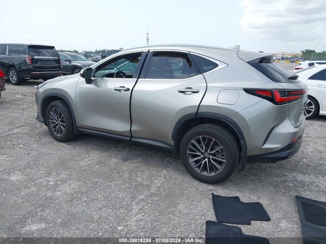 2T2GDCAZXNC001196 Lexus Nx 250 Premium