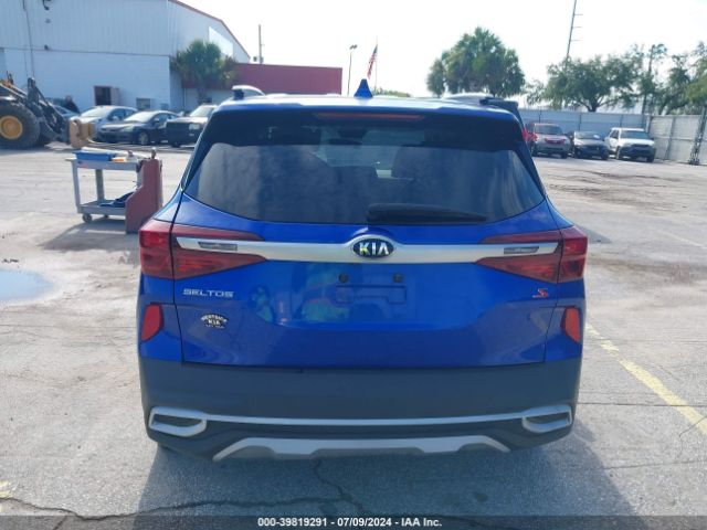 KNDEU2AA2M7227975 KIA SELTOS S