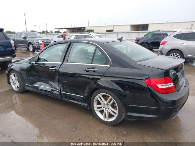 WDDGF4HB7EA933170 Mercedes-Benz C 250 Luxury/sport