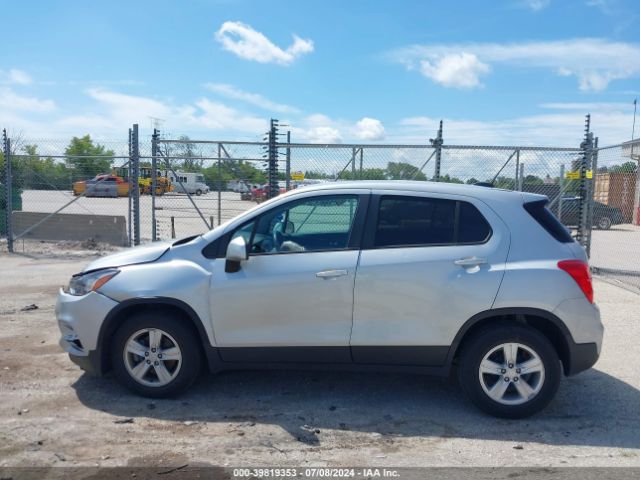 3GNCJKSB0LL220810 Chevrolet Trax Fwd Ls