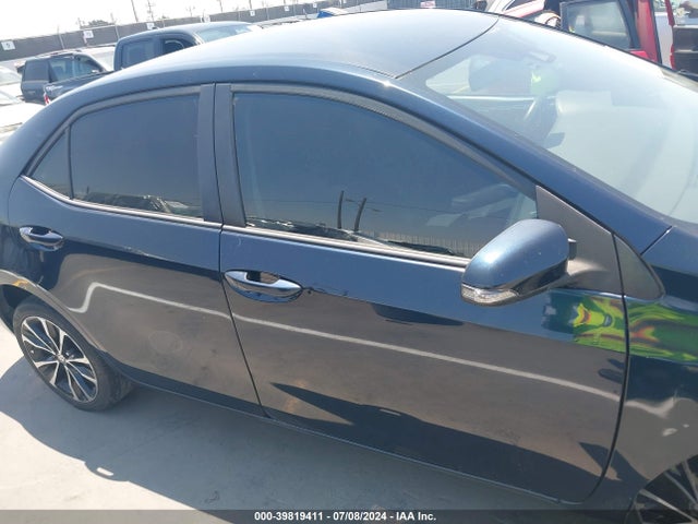 Toyota COROLLA SE 2018 5YFBURHE1JP754386 Image 12