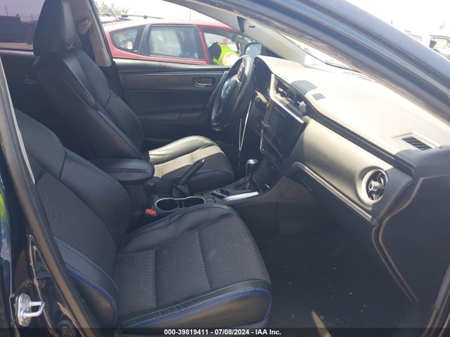 Toyota COROLLA SE 2018 5YFBURHE1JP754386 Image 5