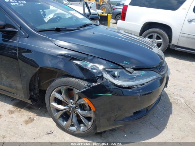 1C3CCCBBXFN530139 Chrysler 200 S