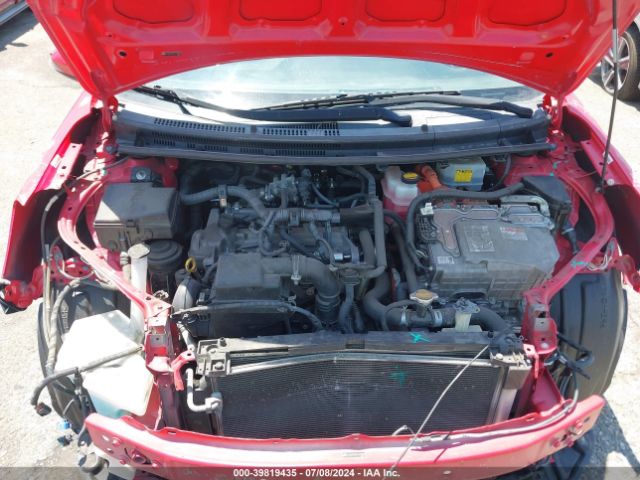 JTDKDTB37E1077861 Toyota Prius C One