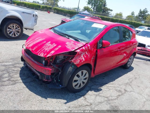 JTDKDTB37E1077861 Toyota Prius C One
