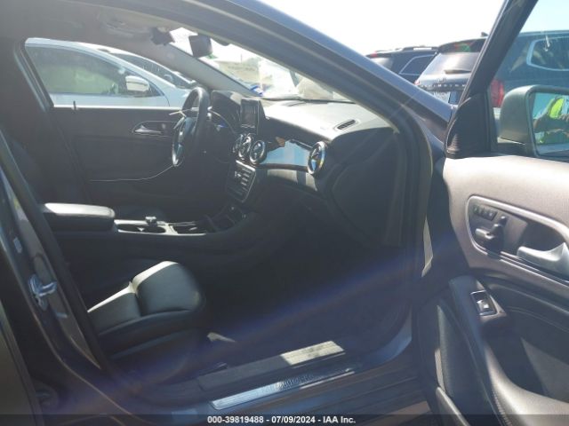 WDCTG4GB7FJ059745 Mercedes-Benz Gla 250 4matic