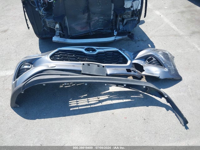 Toyota Highlander Xle 2021 5TDHZRAH4MS063493 Image 19