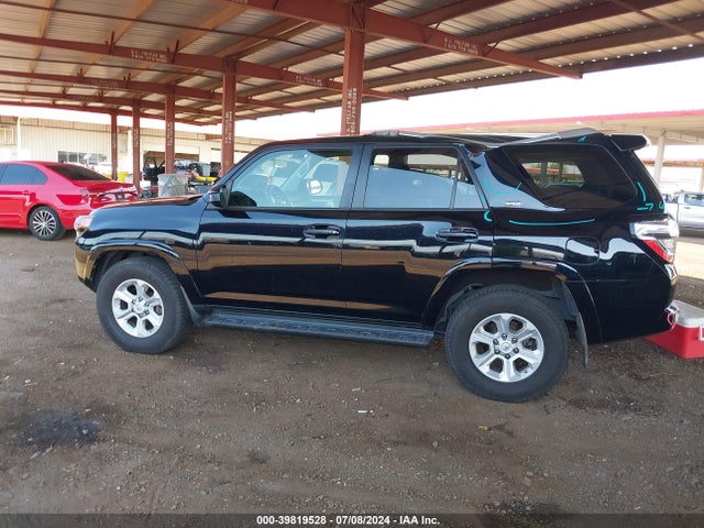 Toyota 4RUNNER SR5 2018 JTEZU5JR4J5171369 Image 14