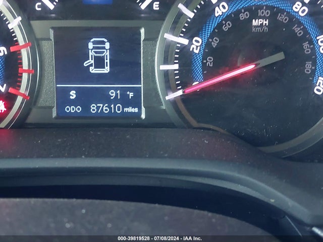 Toyota 4RUNNER SR5 2018 JTEZU5JR4J5171369 Image 15