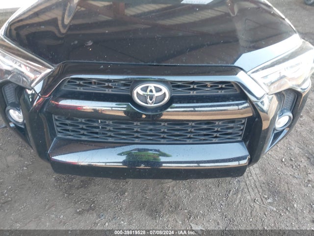 Toyota 4RUNNER SR5 2018 JTEZU5JR4J5171369 Image 6
