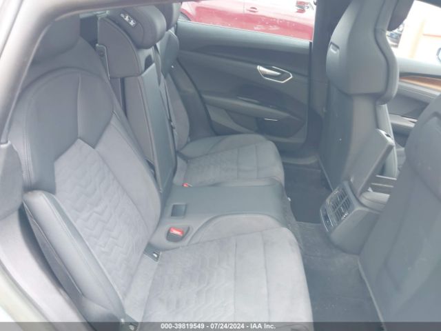 WAUFJBFW4P7002721 Audi E-tron Gt Premium Plus Quattro