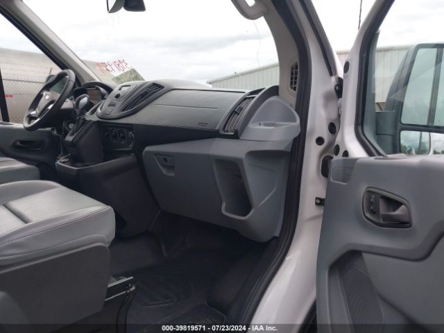 1FMZK1CM4KKA11981 Ford Transit-150 Xl