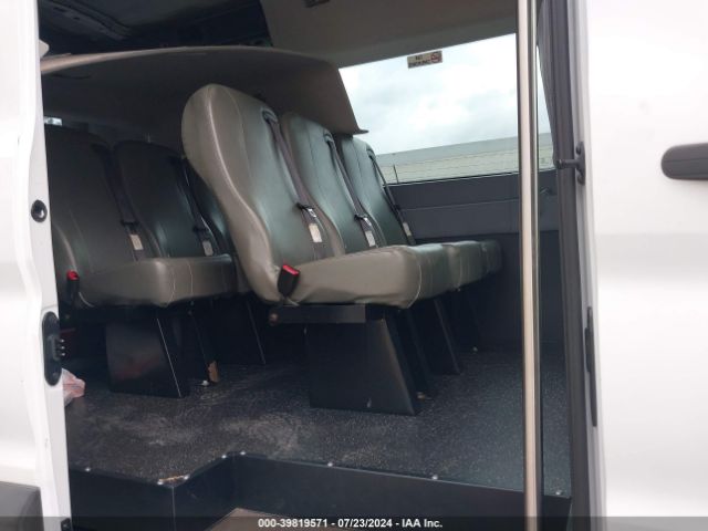 1FMZK1CM4KKA11981 Ford Transit-150 Xl