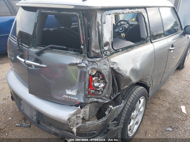 2010 MINI COOPER S CLUBMAN WMWMM3C56ATP94112 Photo 5