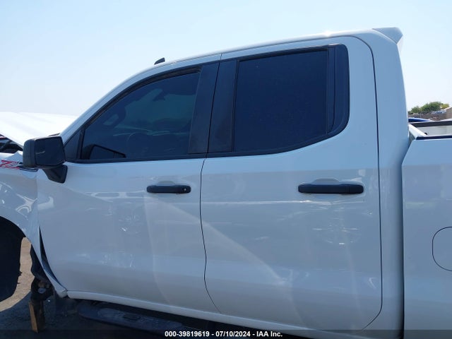 Chevrolet Silverado 1500 Custom Trail Boss 2019 1GCRYCEF4KZ277330 Image 14
