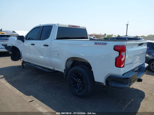 Chevrolet Silverado 1500 Custom Trail Boss 2019 1GCRYCEF4KZ277330 Image 3