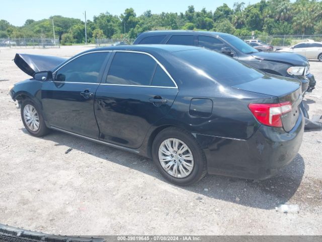4T4BF1FK1ER354049 Toyota CAMRY LE