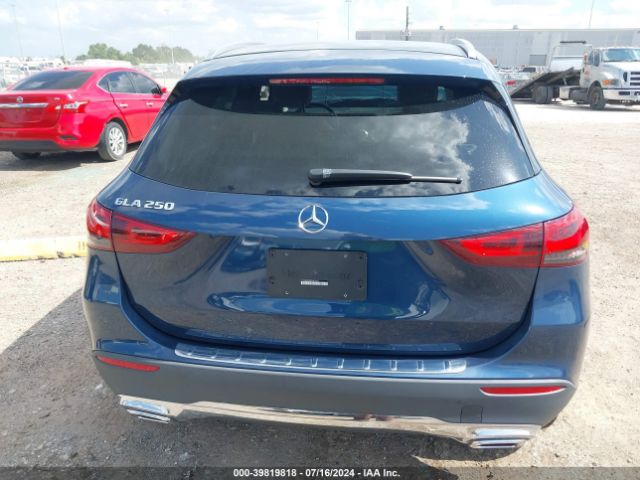 W1N4N4GB0NJ405867 Mercedes-Benz GLA 250