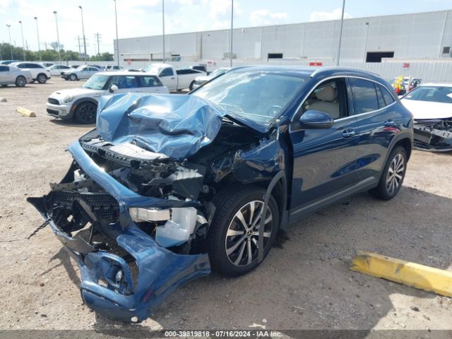 W1N4N4GB0NJ405867 Mercedes-Benz GLA 250