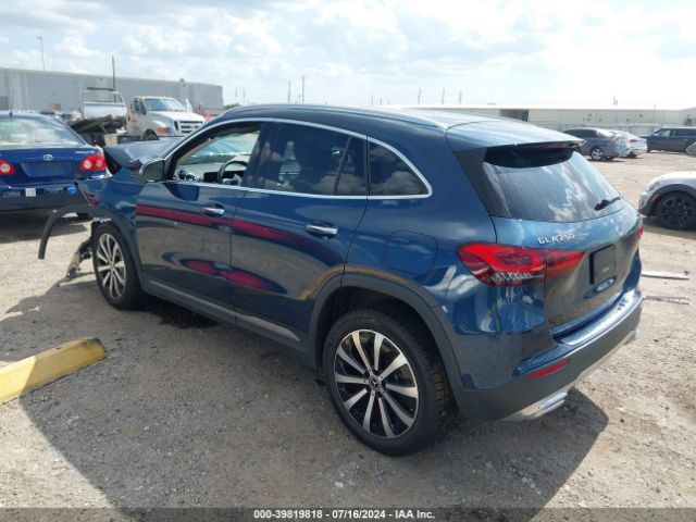 W1N4N4GB0NJ405867 Mercedes-Benz GLA 250