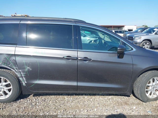 2C4RC1BG6NR136774 Chrysler Pacifica Touring L