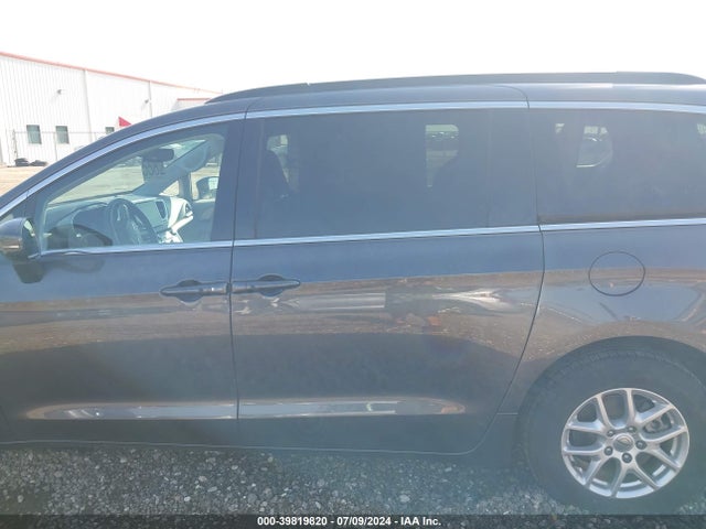 2C4RC1BG6NR136774 Chrysler Pacifica Touring L