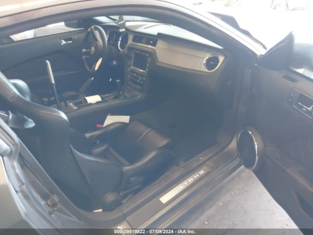1ZVBP8CF2E5303484 Ford Mustang Gt Premium