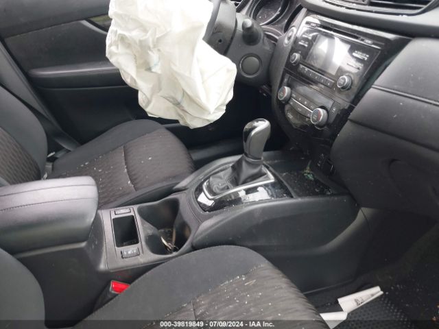 5N1AT2MV4HC829706 Nissan ROGUE SV