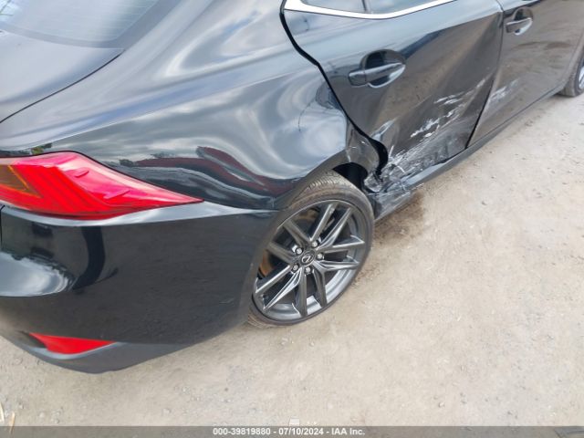 JTHBA1D27J5077586 Lexus IS 300