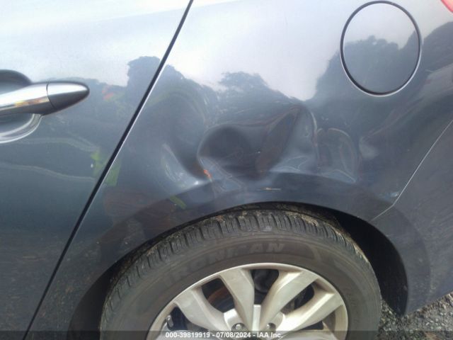 KNAGM4A74F5614936 KIA Optima Lx