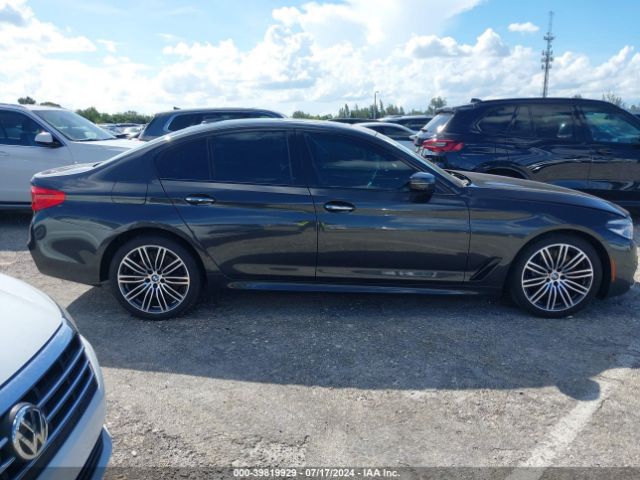 WBAJE5C38HG913713 BMW 540I
