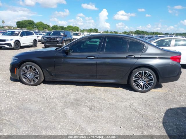WBAJE5C38HG913713 BMW 540I