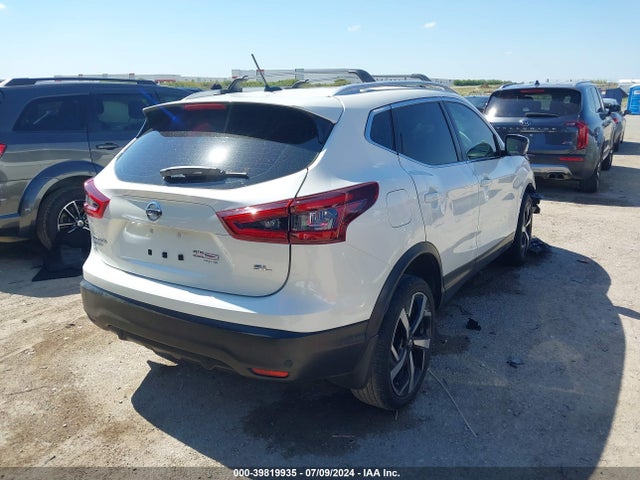 JN1BJ1CV6MW302711 Nissan Rogue Sport Sl Fwd Xtronic Cvt