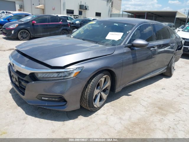 1HGCV1F98JA060339 Honda Accord Touring