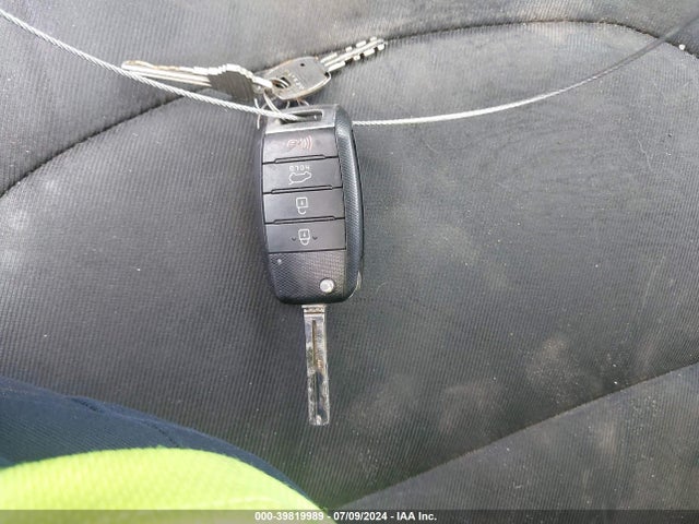 KIA SOUL + 2016 KNDJP3A56G7344350 Image 11