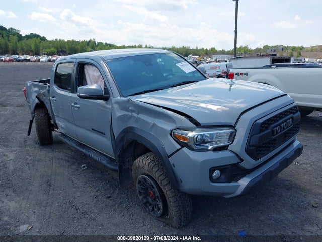 Toyota Tacoma Trd Off Road 2018 5TFCZ5AN0JX148863 main image