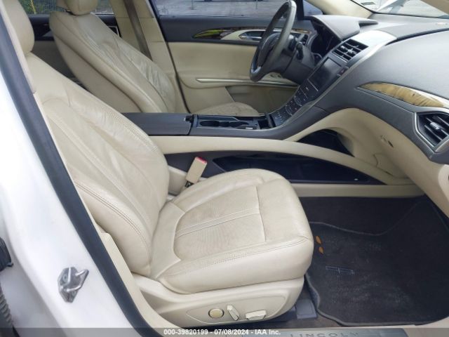 3LN6L2J93ER833014 Lincoln MKZ