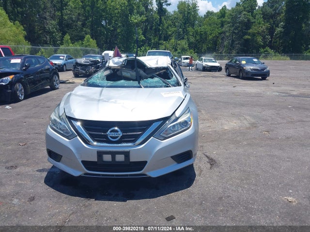 Nissan Altima 2.5 S 2018 1N4AL3AP6JC108024 Image 12