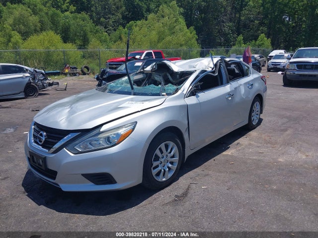 Nissan Altima 2.5 S 2018 1N4AL3AP6JC108024 Image 2