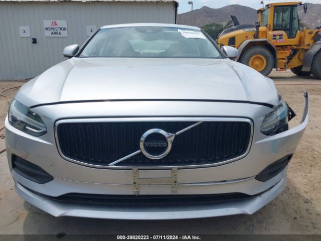 LVY982AK0JP006376 Volvo S90 T5 Momentum