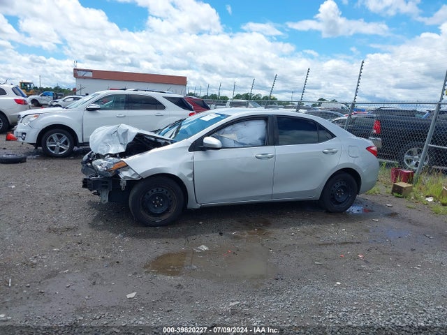 Toyota COROLLA LE 2017 5YFBURHE9HP616122 Image 13