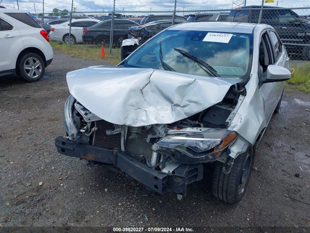 Toyota COROLLA LE 2017 5YFBURHE9HP616122 Image 6