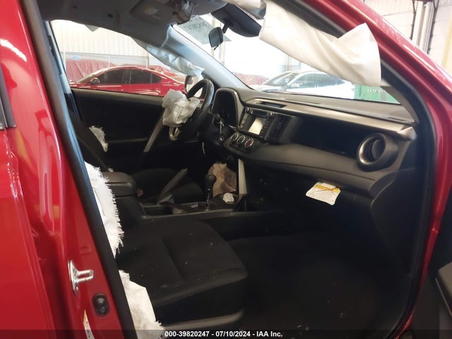 Toyota RAV4 LE 2017 JTMBFREV7HJ140908 Image 5