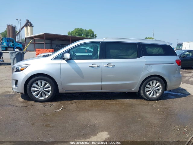 KIA SEDONA EX 2017 KNDMC5C12H6256577 Image 15