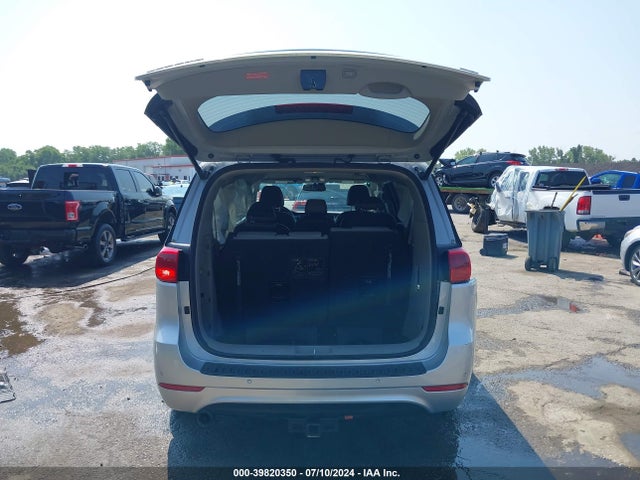 KIA SEDONA EX 2017 KNDMC5C12H6256577 Image 12