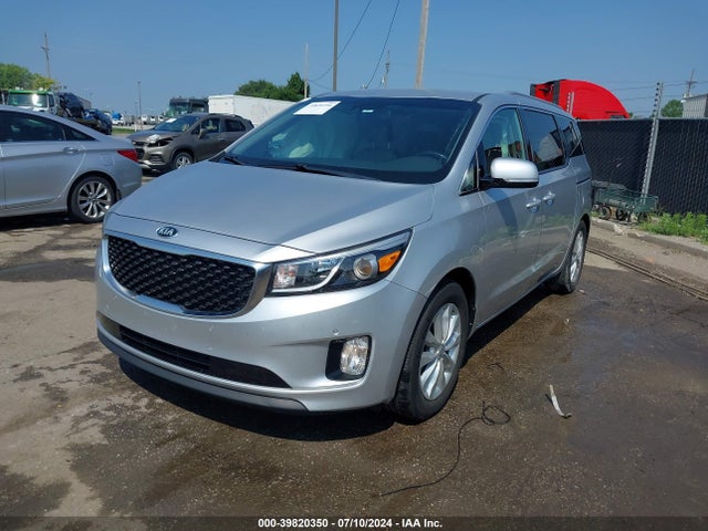 KIA SEDONA EX 2017 KNDMC5C12H6256577 Image 2