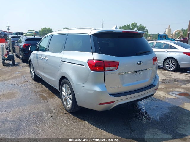 KIA SEDONA EX 2017 KNDMC5C12H6256577 Image 3