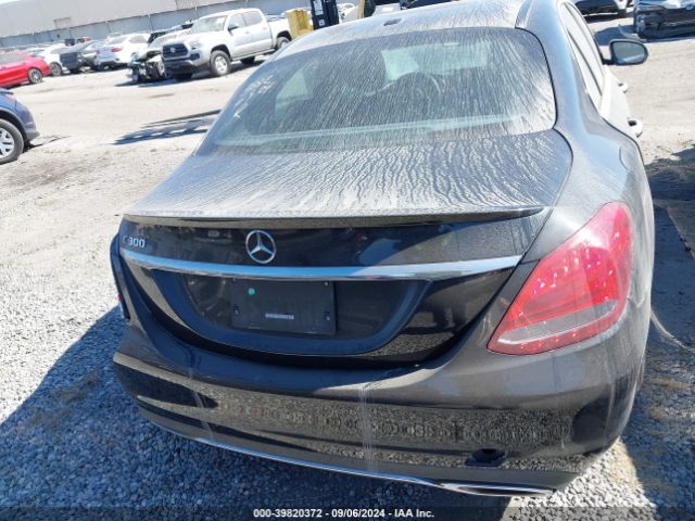 55SWF4JB8JU270014 Mercedes-Benz C 300
