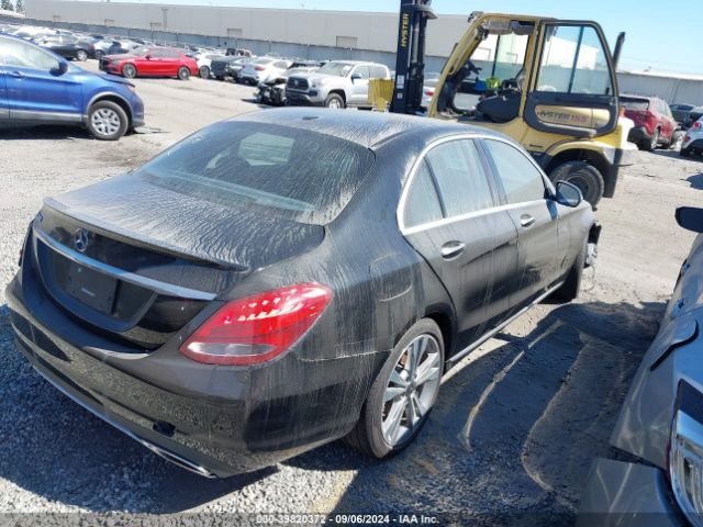 55SWF4JB8JU270014 Mercedes-Benz C 300